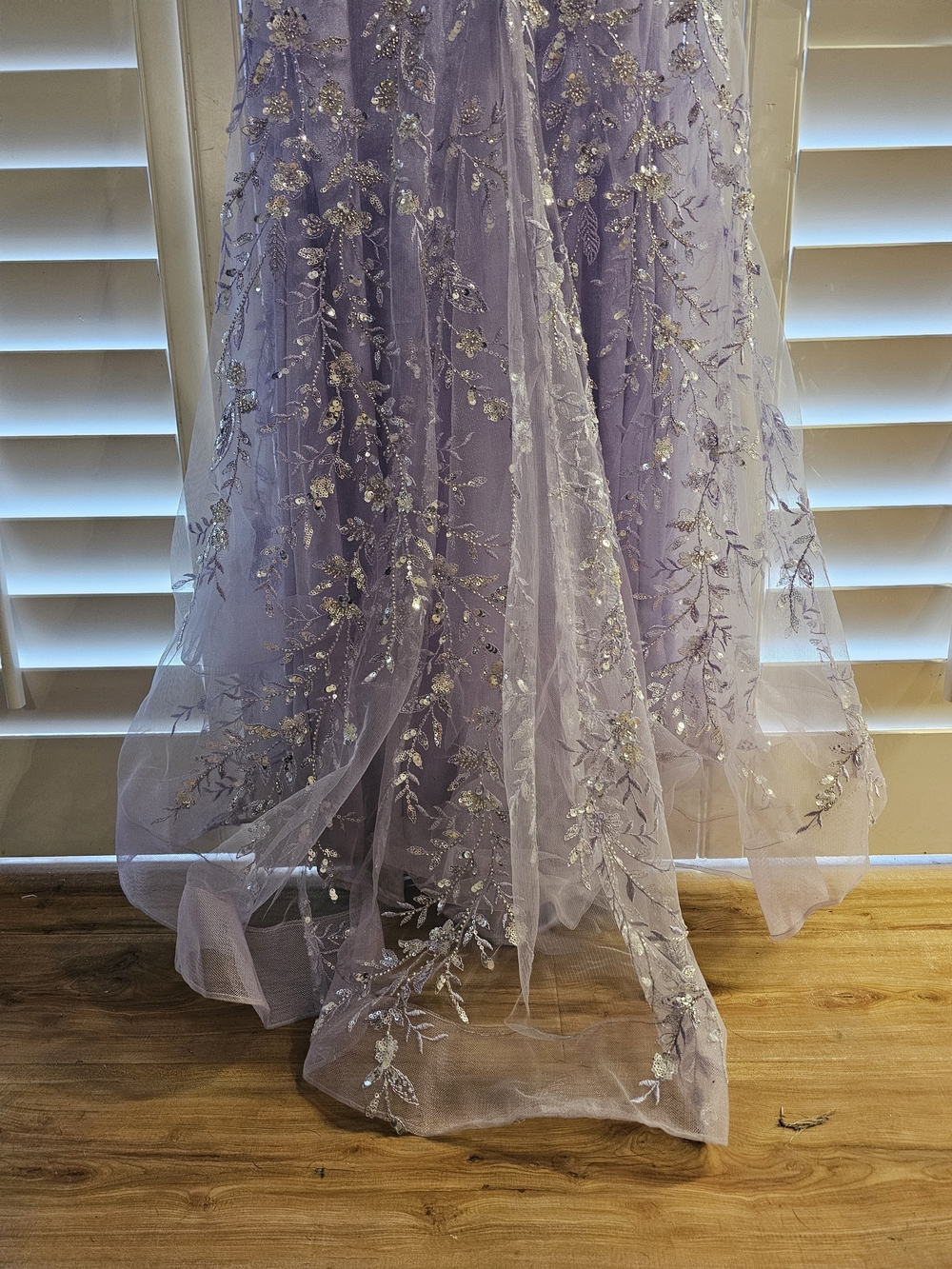 Sherri Hill Lavender/Lilac Beaded Sequin Lace Corset Gown – Size 4 - Picture 3 of 10